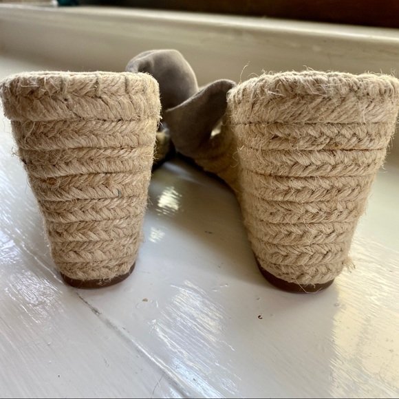 Splendid Brooks Gray Knotted Wedges 10 - Picture 5 of 7